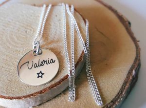 flower-girl-gift-ideas-necklace